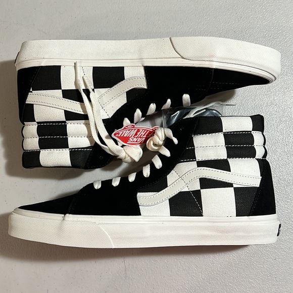 VANS | Sk8-Hi Oversized Checkerboard in Black/Marshmallow - Picture 4 of 6
